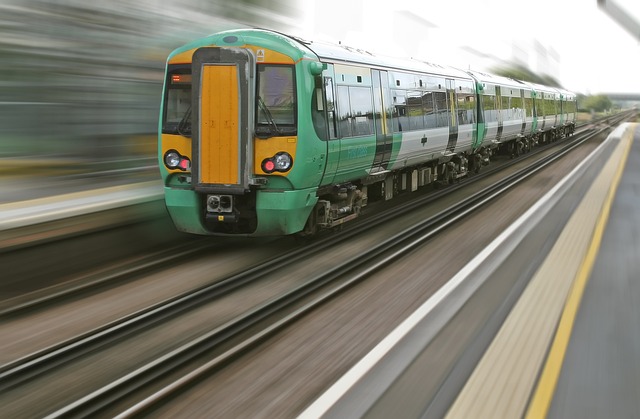 train image, from pixabay
